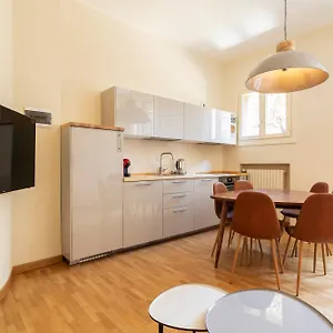 Residenza Cornaggia Milán